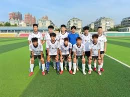 拜仁猎物利物浦天才球员转会传闻引发关注